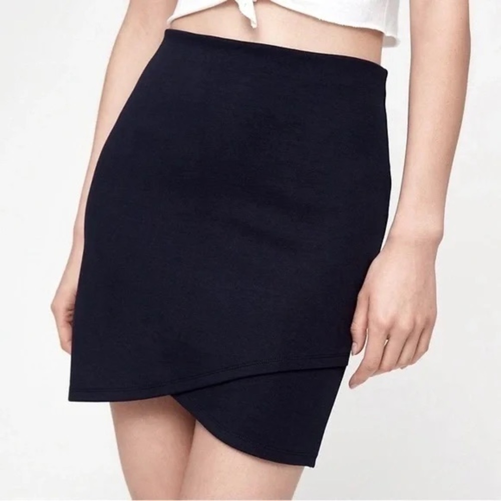aritzia sunday best - black primrose mini skirt